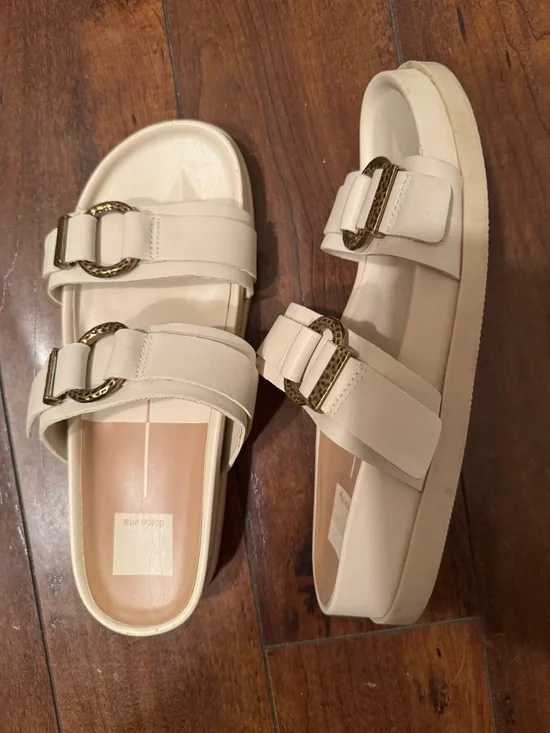 Dolce Vita Cream Double-Buckle Slide Sandals with Gold-Tone Hardware - Picture 3 of 7